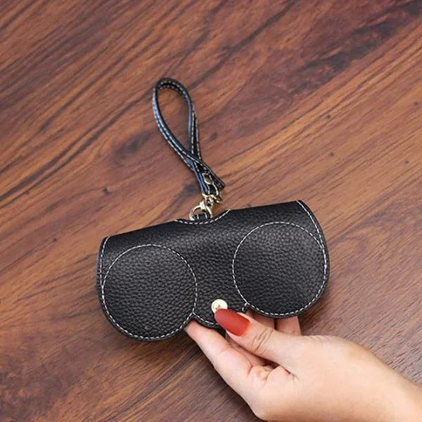 ShadeShield™ Yumuşak Deri Güneş Gözlüğü Kılıfı 1+1 Bedava