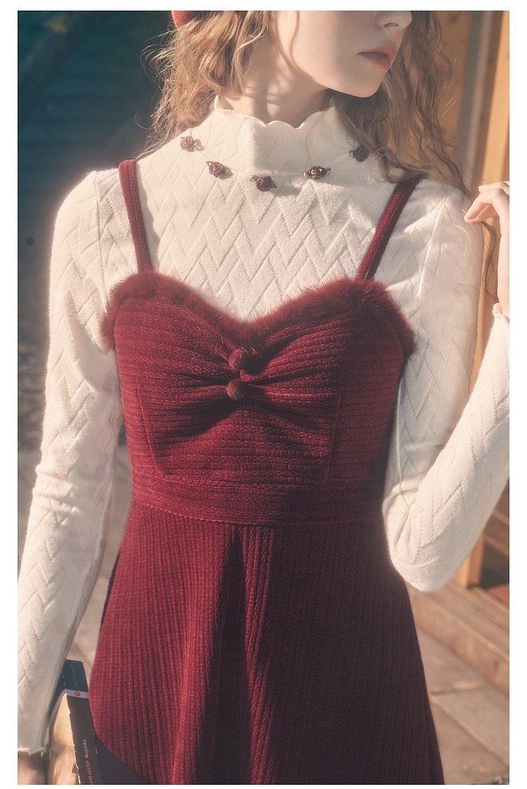Vintage Örgü Üst ve Kırmızı Elbise Seti