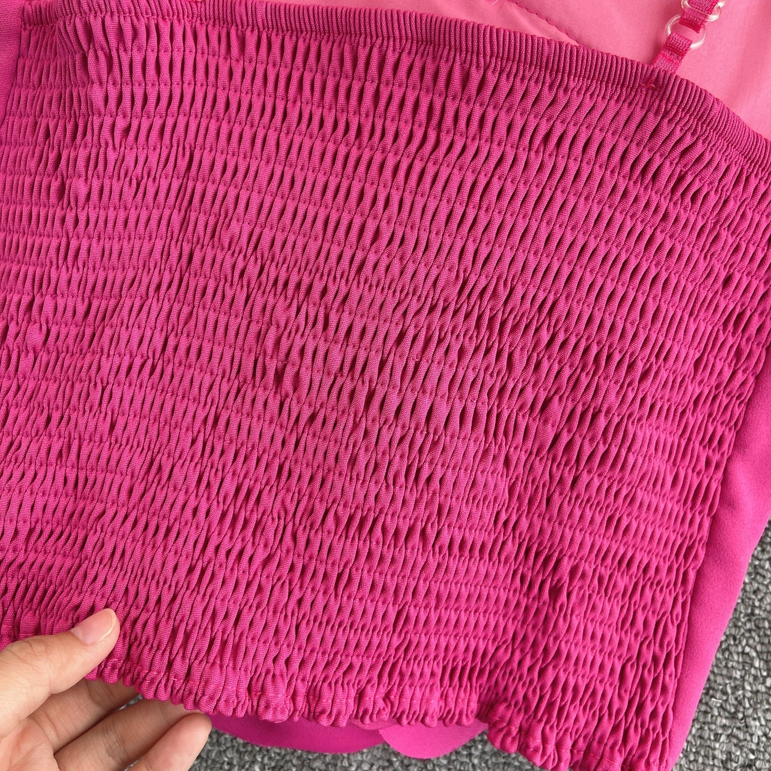Düz Renkli 3D Çiçek Desenli Atlet