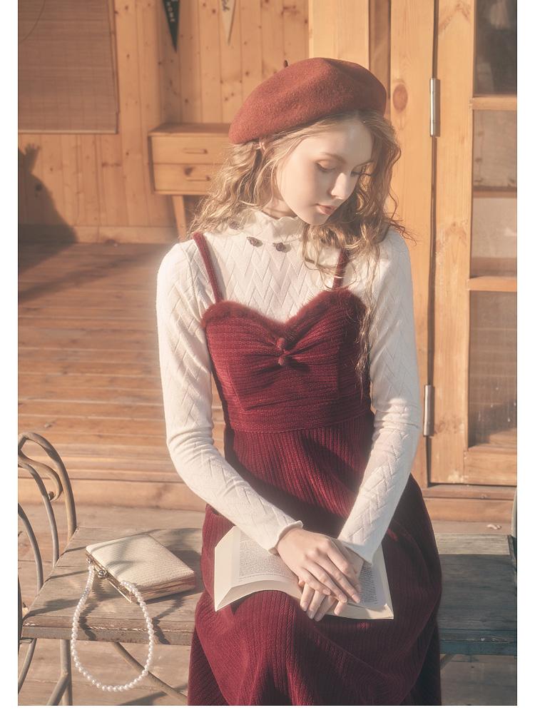 Vintage Örgü Üst ve Kırmızı Elbise Seti