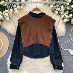 Örgü Şal ile Denim Gömlek