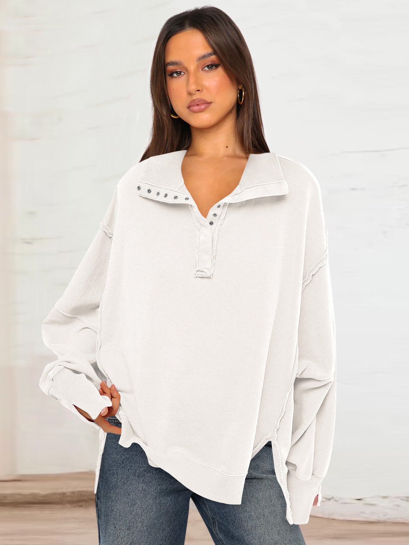 Oversize Yaka Kesik Sweatshirt