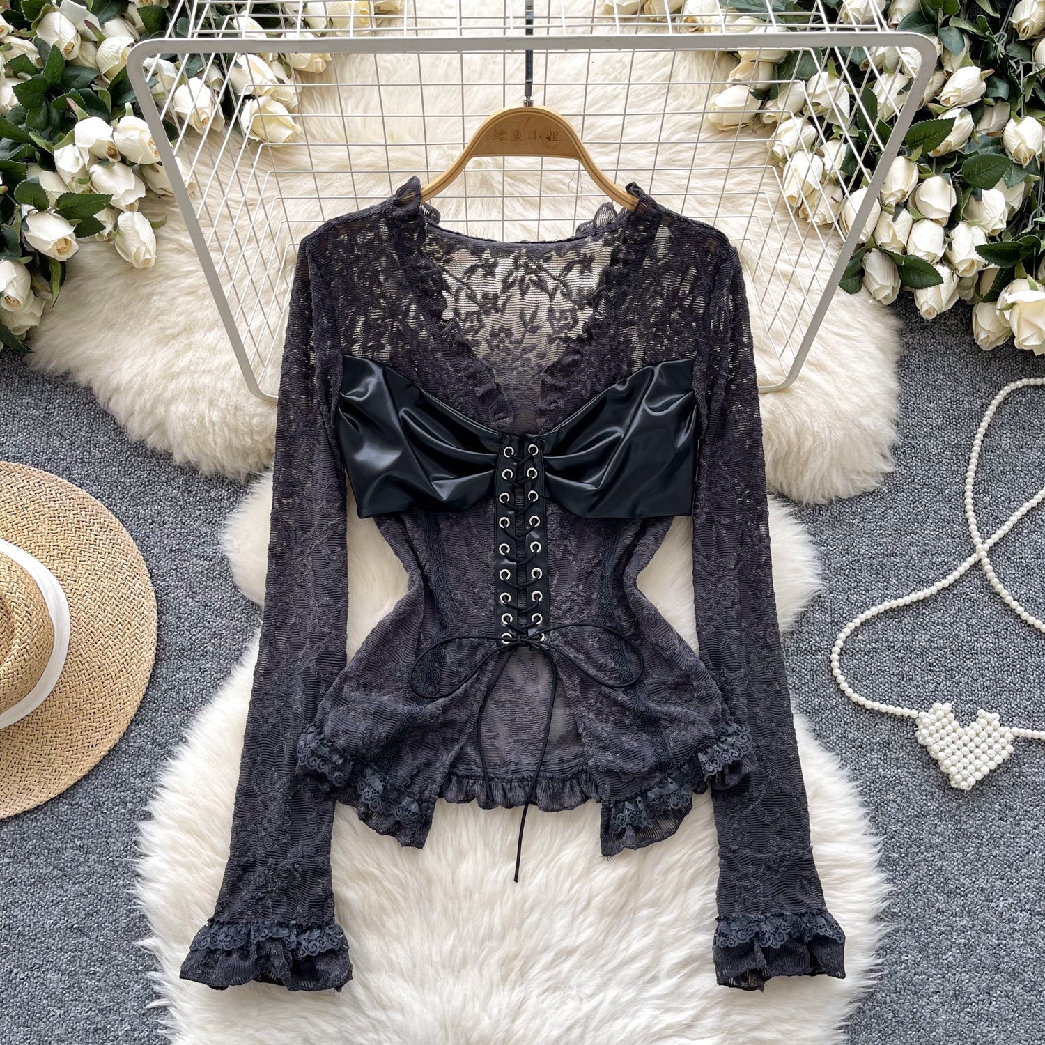 PU Fiyonk Patchwork Dantel Üst