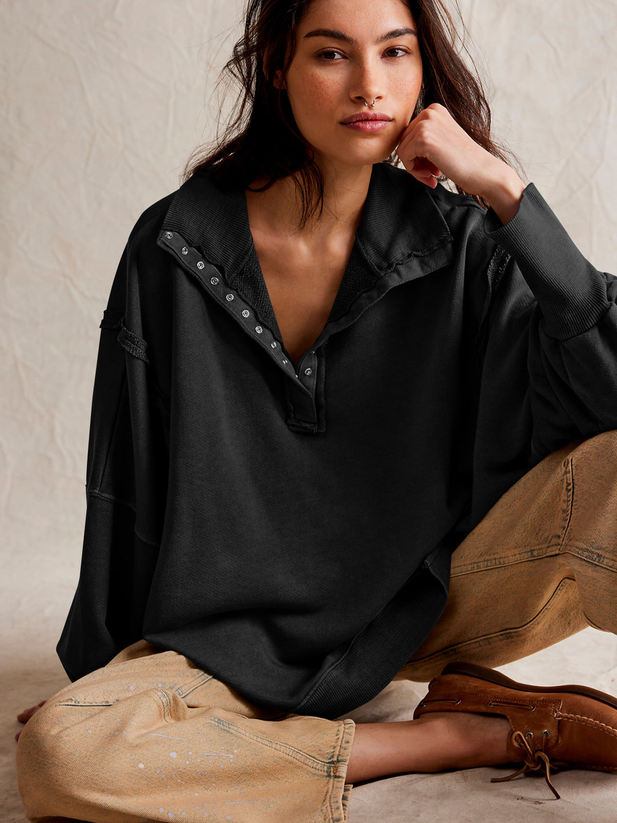 Oversize Yaka Kesik Sweatshirt