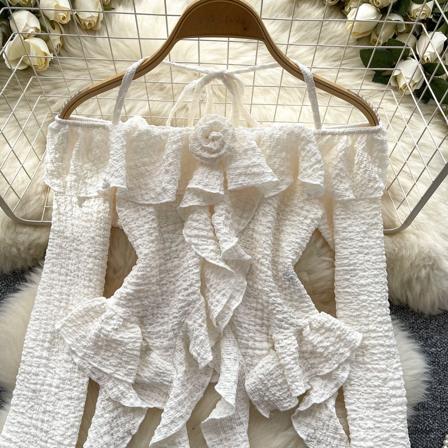 Dantel Detaylı Ruffle Şeritli Halter Üst