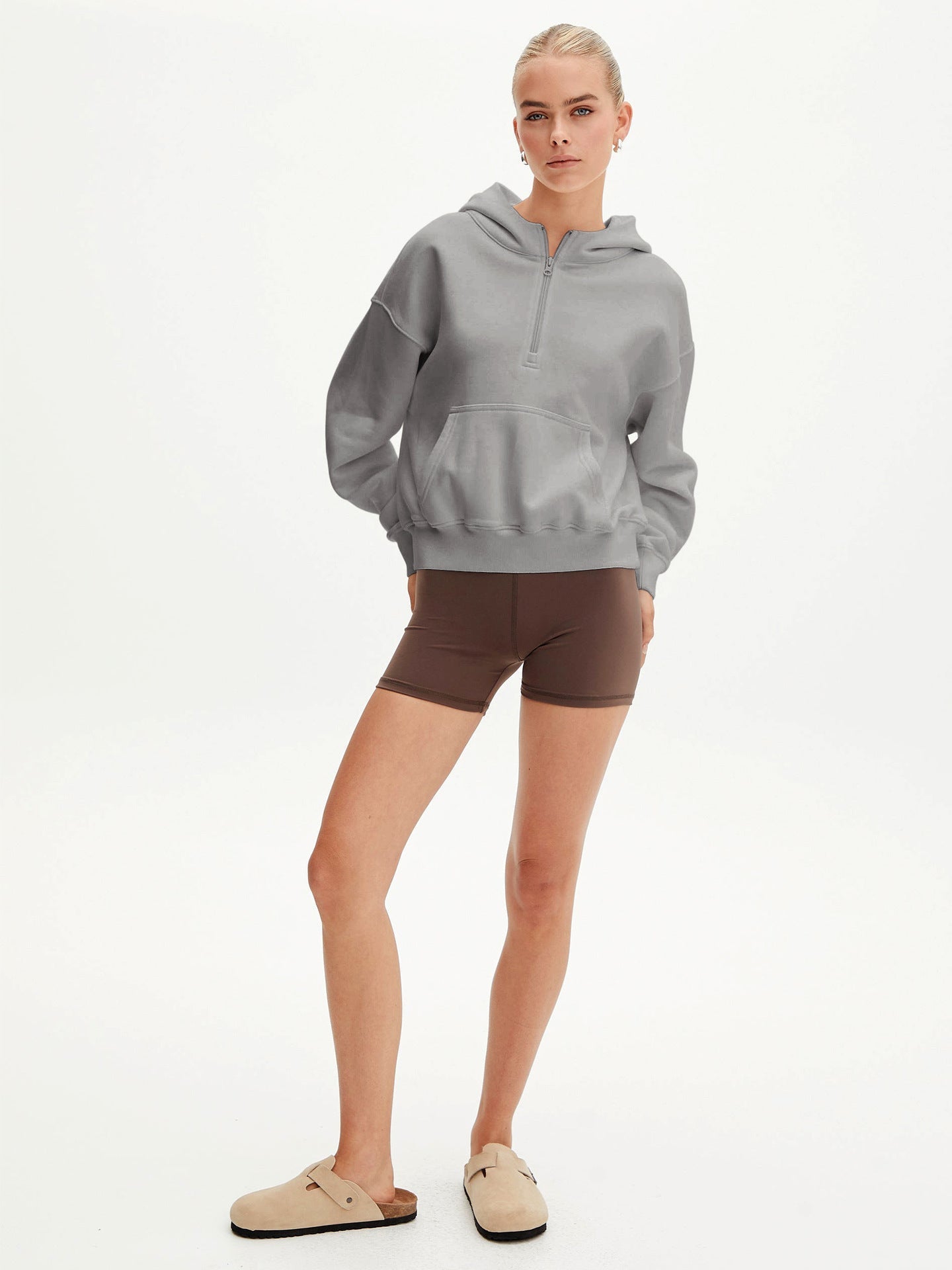 Moda Yarım Fermuarlı Kapüşonlu Sweatshirt