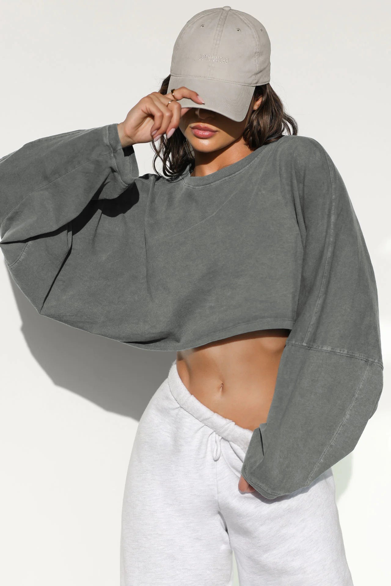 Karın Açık Oversize Örgü Sweatshirt