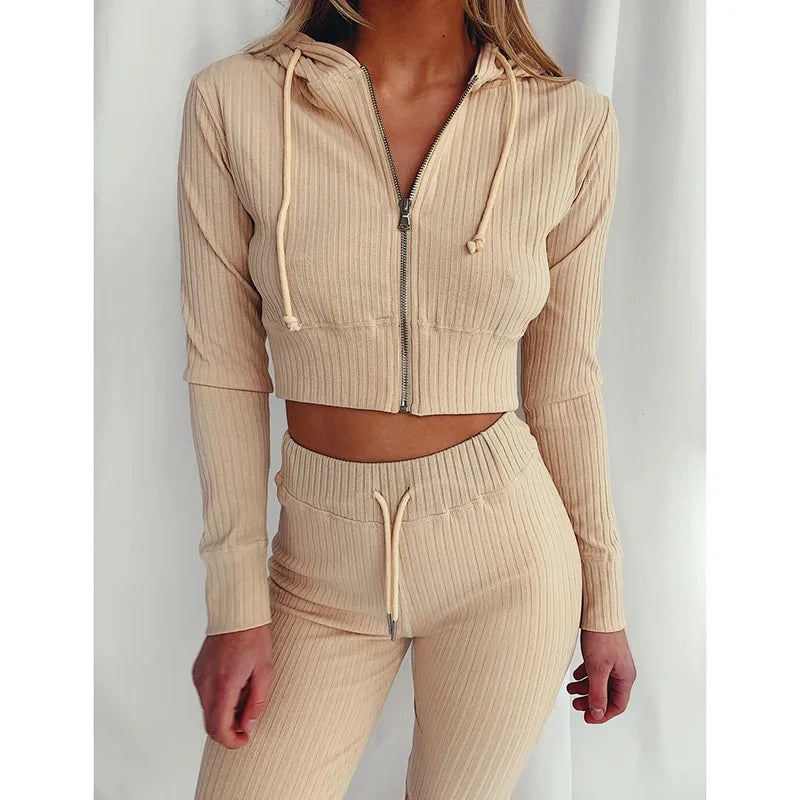 Zoe | Kadınlar için Modaya Uygun Slim-Fit Spor Seti
