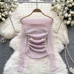 Niş Çekmeli Off-shoulder Üst