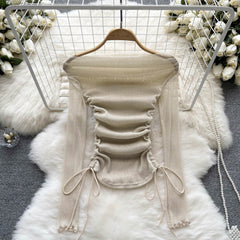 Niş Çekmeli Off-shoulder Üst