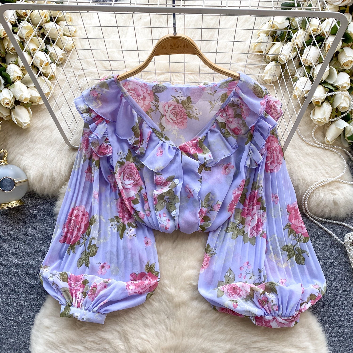 Tatlı Ruffled Şifon Çiçekli Bluz