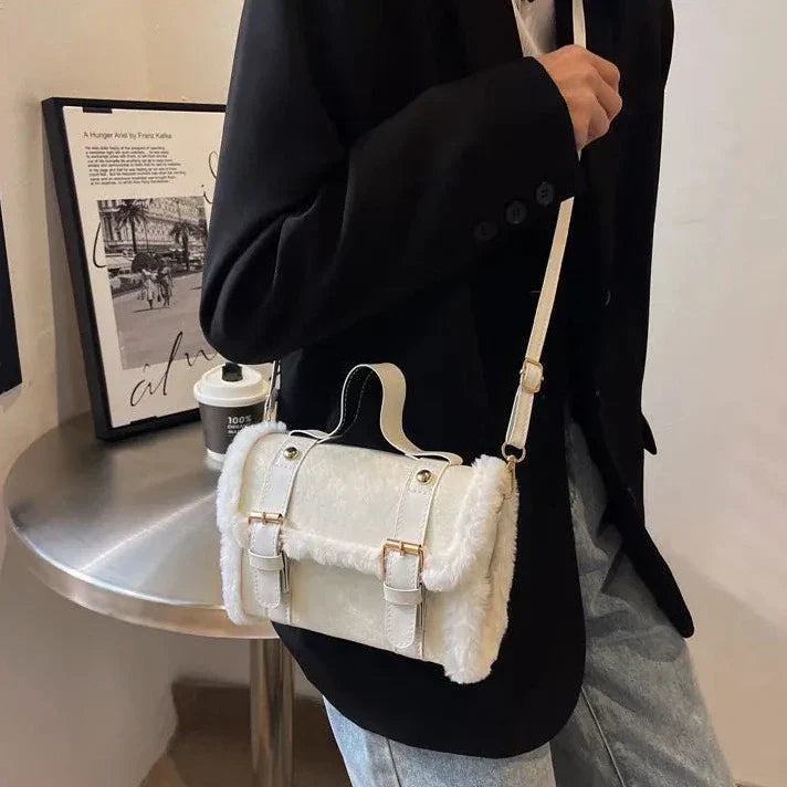 Barb - Kış-Crossbody-Çantaları